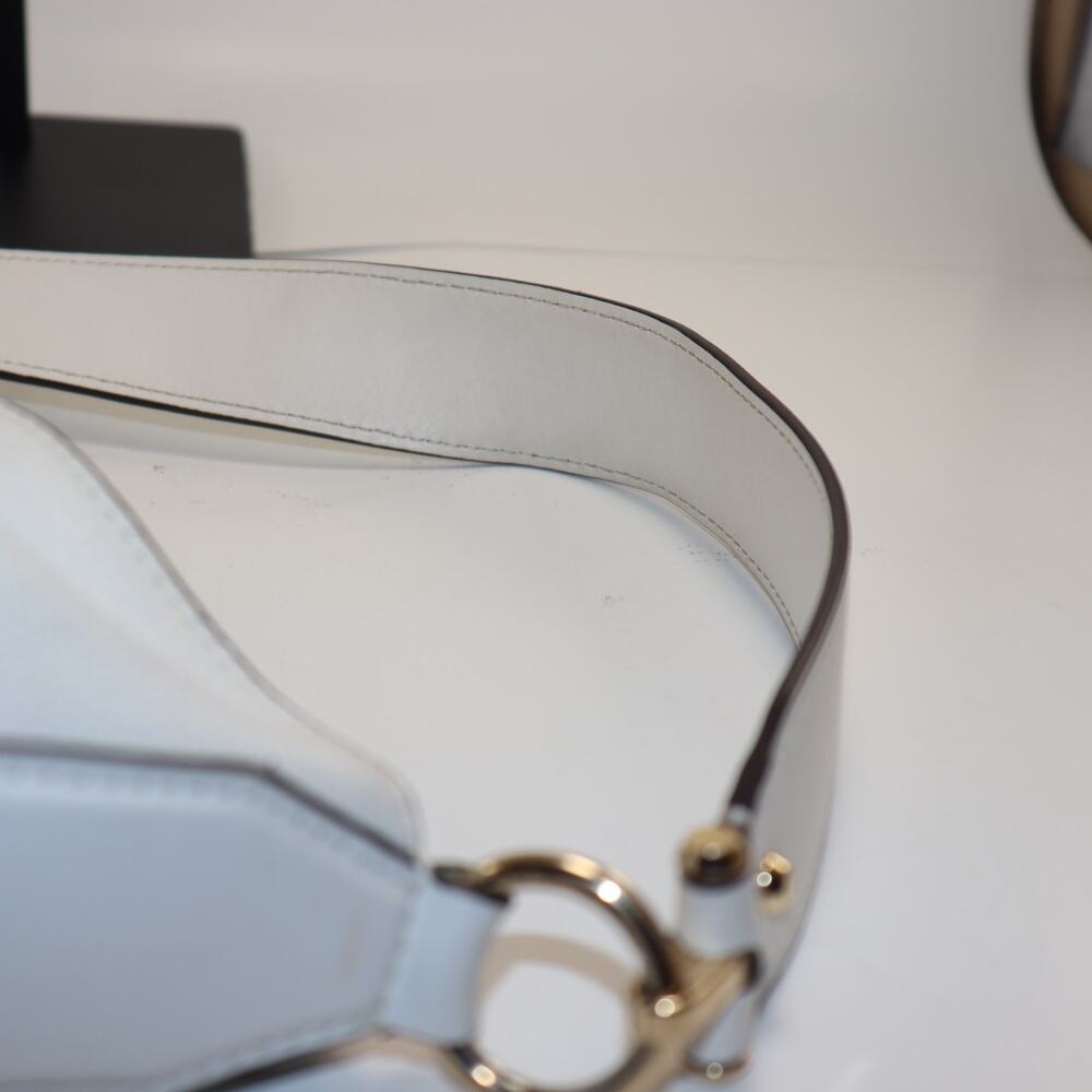 Michael Kors White Bucket Shoulder Bag EUC - Picture 7 of 7